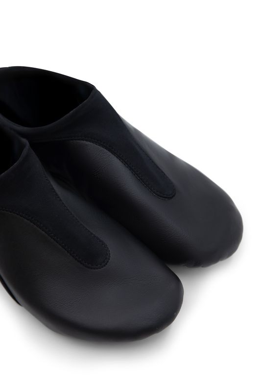 Vibe Jazz Shoe