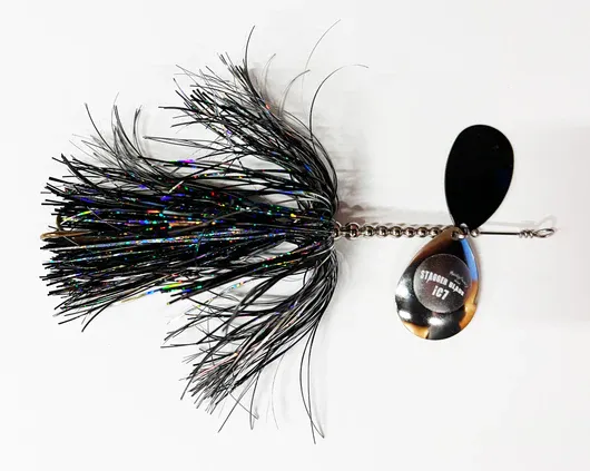 Musky Frenzy IC7