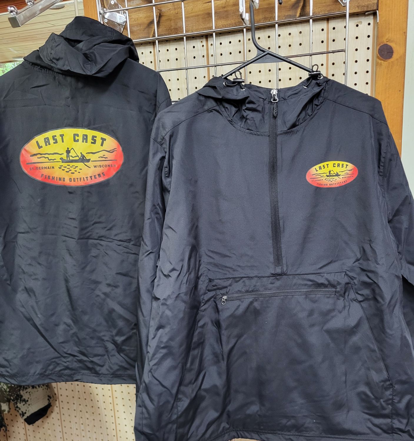 Sport-Tek Packable Anorak Jacket, Color: Black, Size: XS