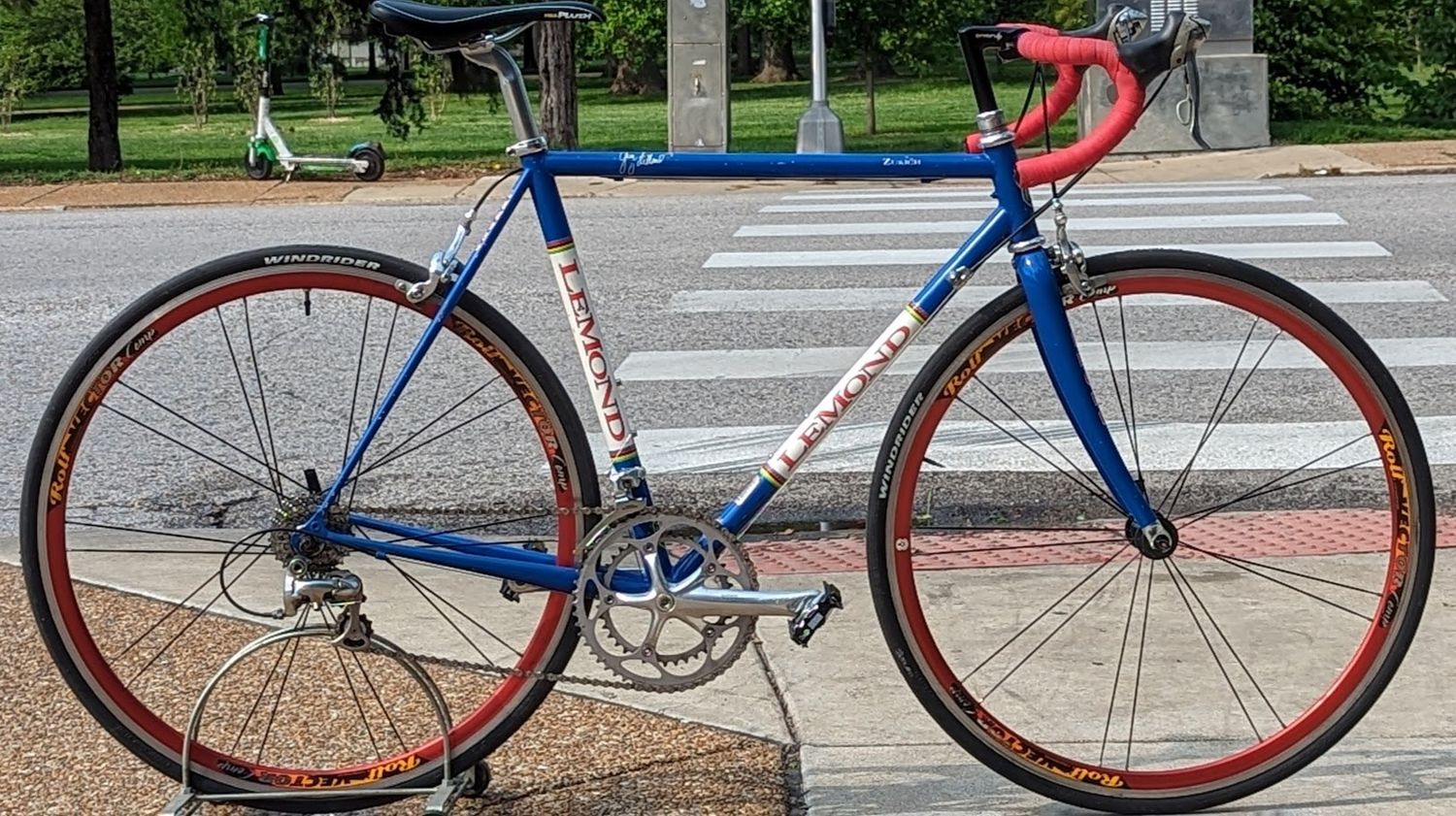 Lemond Zurich - Blue/White/Red - 53cm - USED