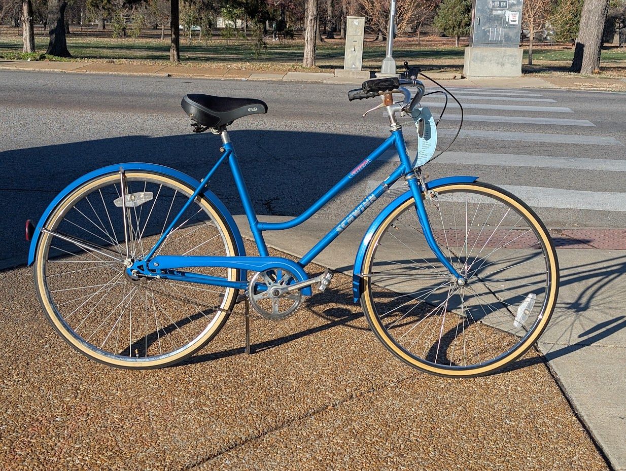 Schwinn Collegiate  3spd - Blue - USED