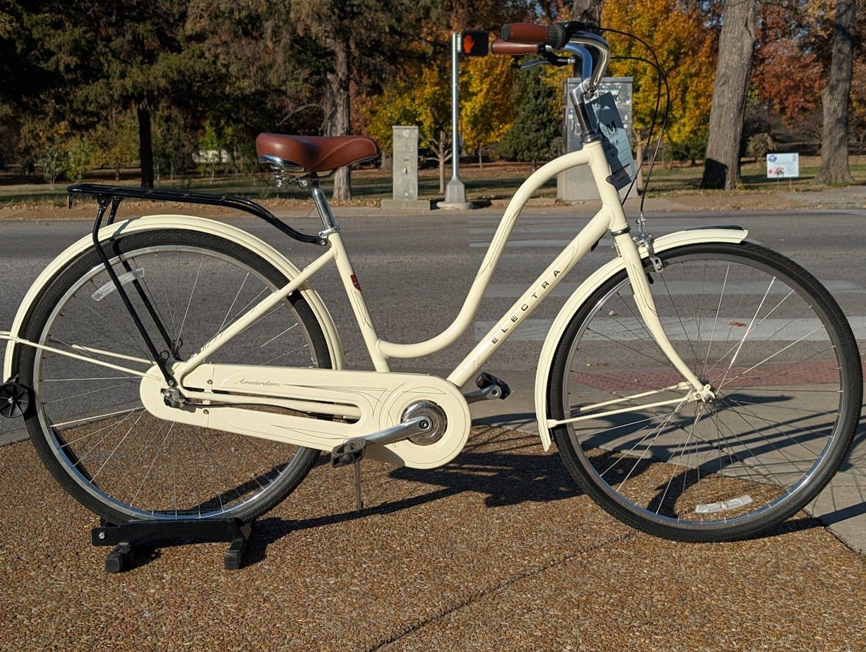 Electra 3i - White - USED