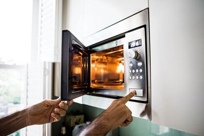 Built-In Microwaves/ Speed Oven