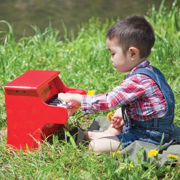 MINI RED PIANO