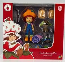 Strawberry Shortcake Action Figure: Huckleberry Pie
