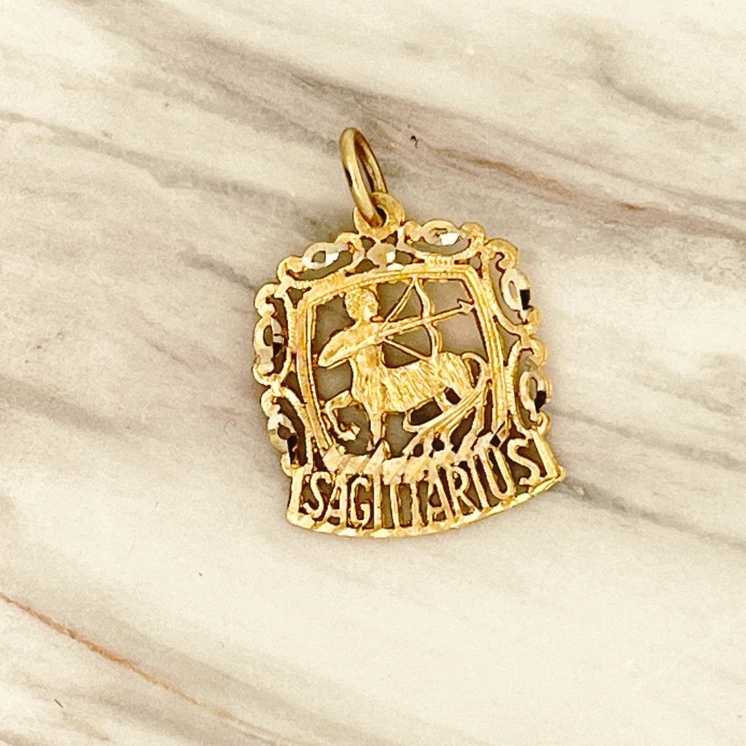 Preloved 14k YG Sagittarius Charm