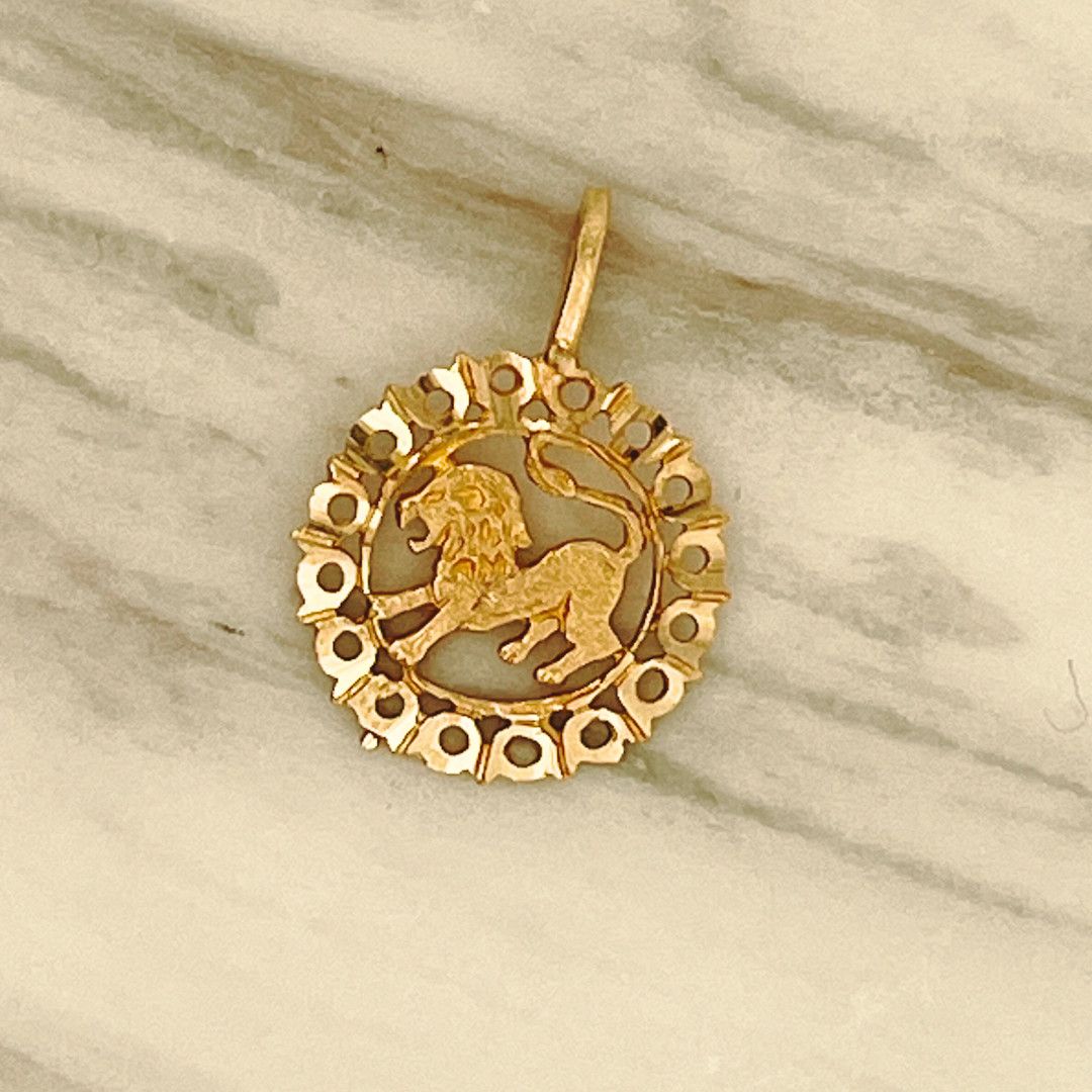 Pre-loved 14k YG Leo Charm