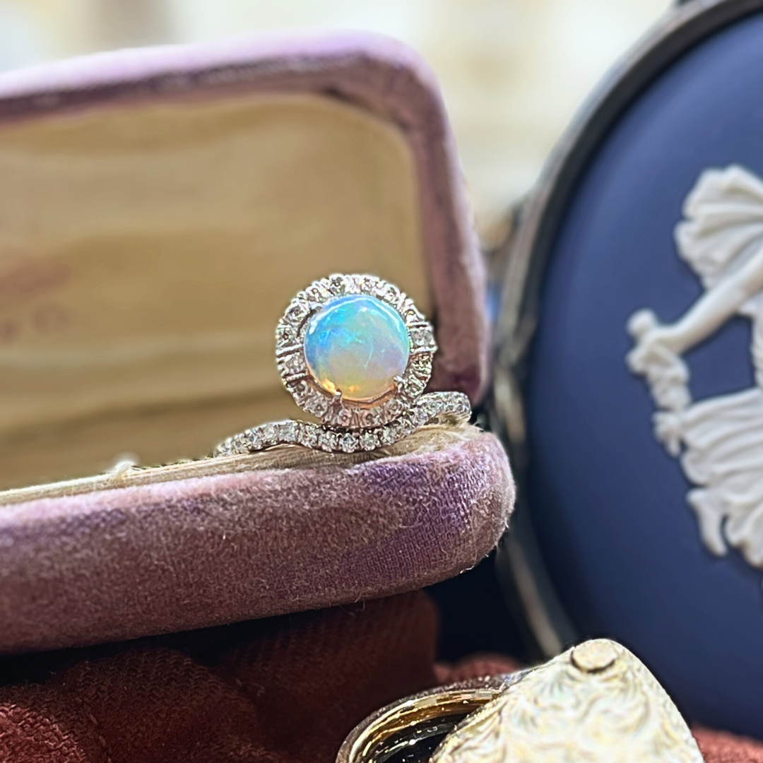 Pre-loved 18k White Gold Australian Opal &amp; Diamond Ring