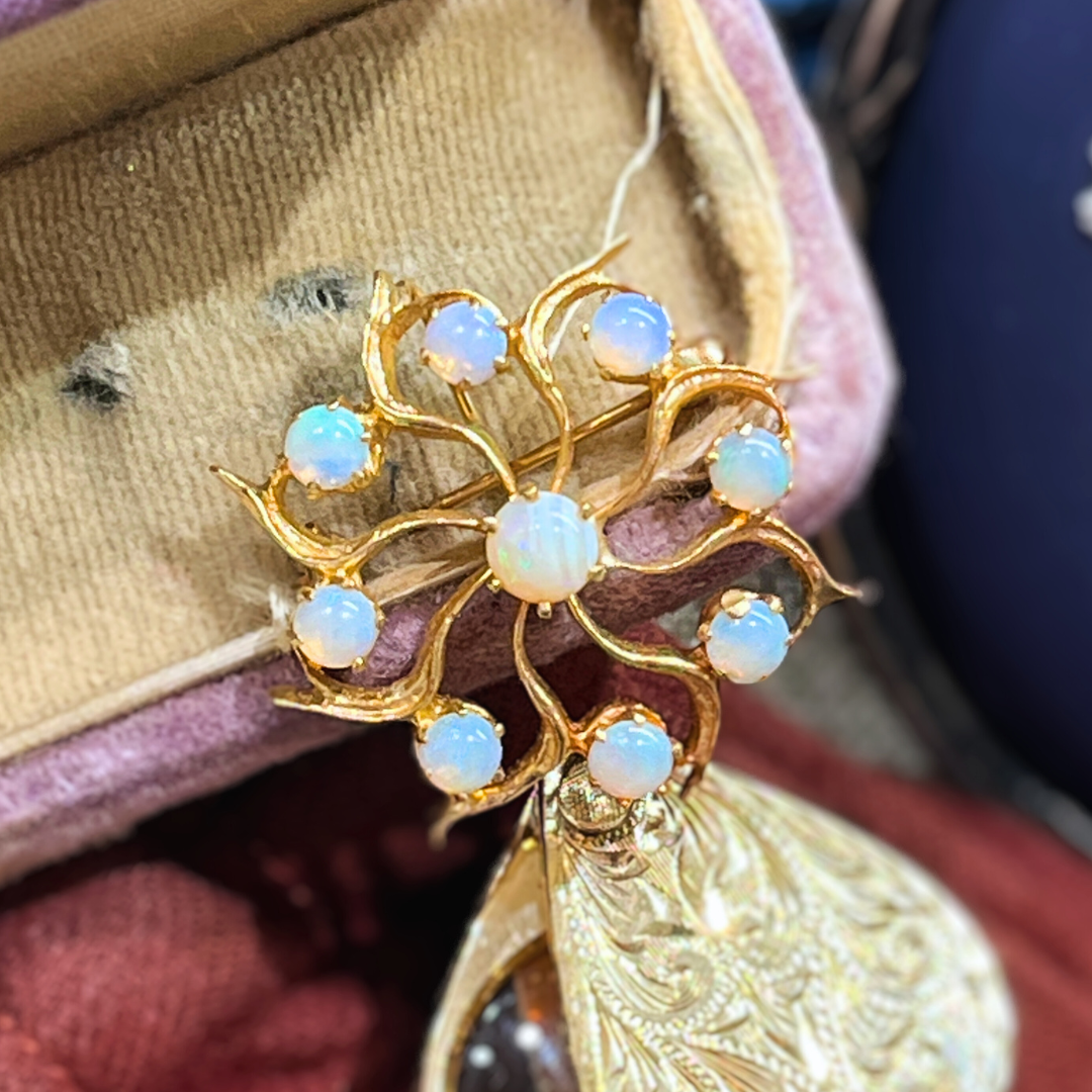 Pre-Loved 14k Yellow Gold Opal Sunburst Pin/Pendant