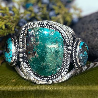 Pre Loved Vintage Turquoise Cuff Bracelet