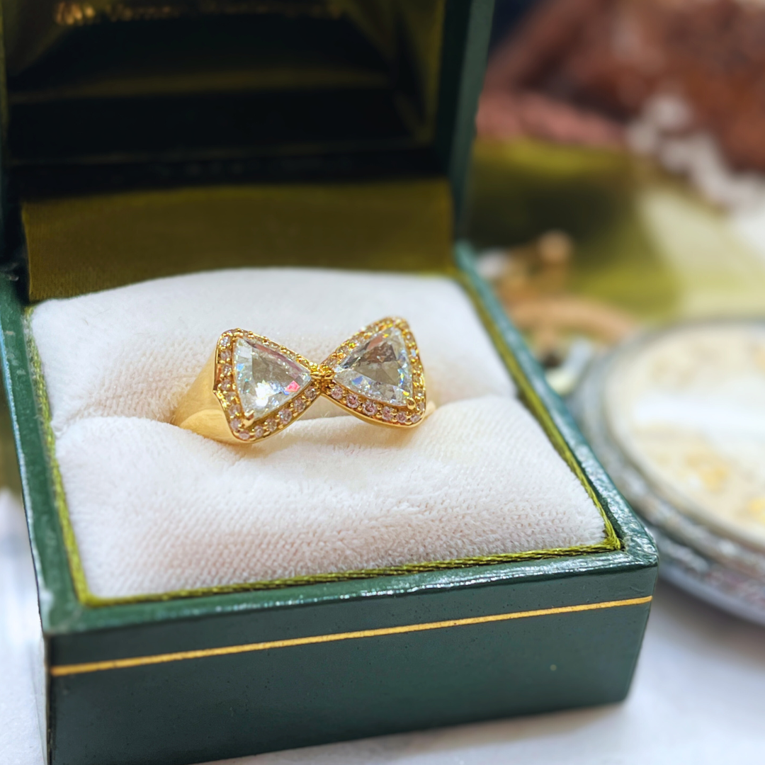 Pre-Loved 18k Yellow Gold Bow Tie Fashion Ring w/ 1.14ctw Trillion Diamonds &amp; .20ctw Accent Diamonds