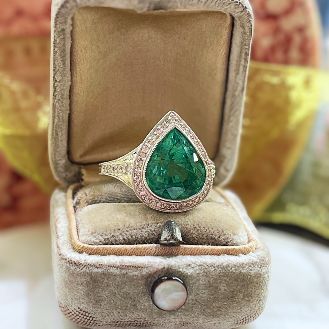 Pre-loved 18k WG 3ct Green Tourmaline Fashion Ring w/ Diamond Accents