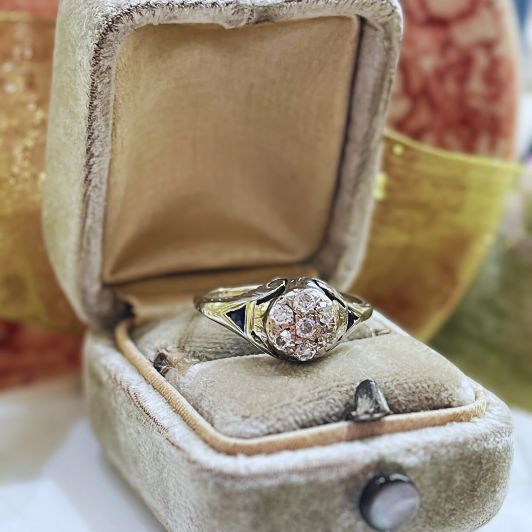 Pre-loved 14k WG Vintage Diamond Cluster &amp; Sapphire Art Deco Engagement Ring