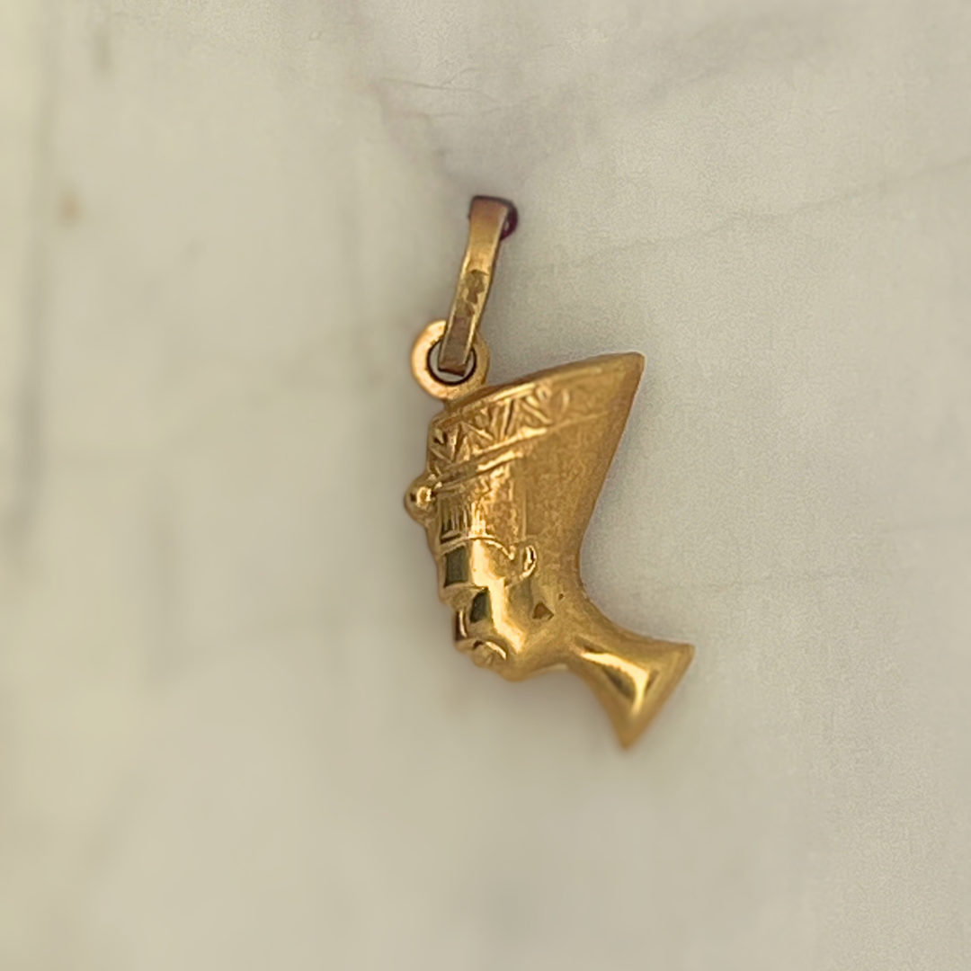 Pre Loved 14K Egyptian Nefertiti Charm