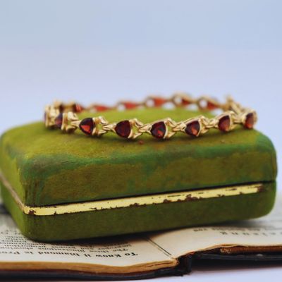 Pre-loved 14k YG Trillion Shape Garnet Fashion Bracelet