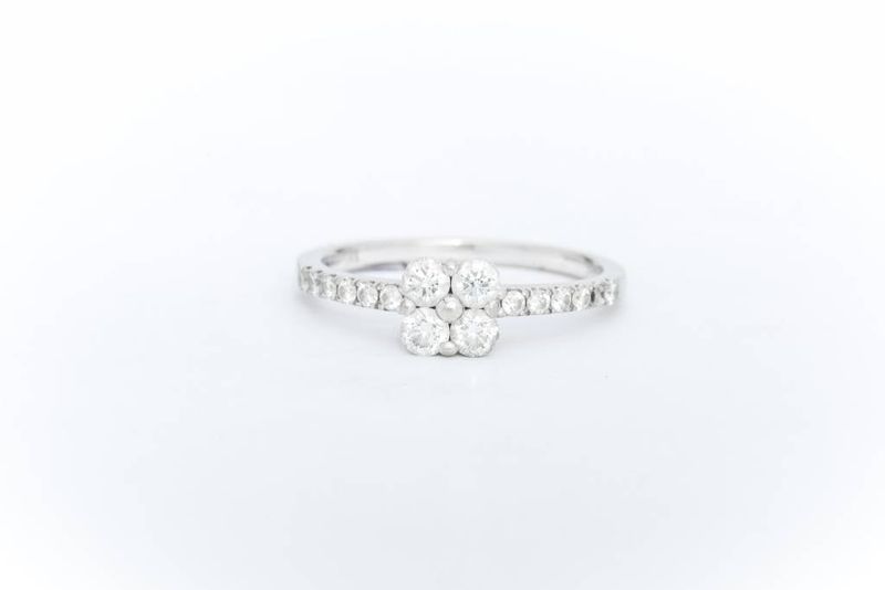 Diamond Clover White Gold Ring 14k