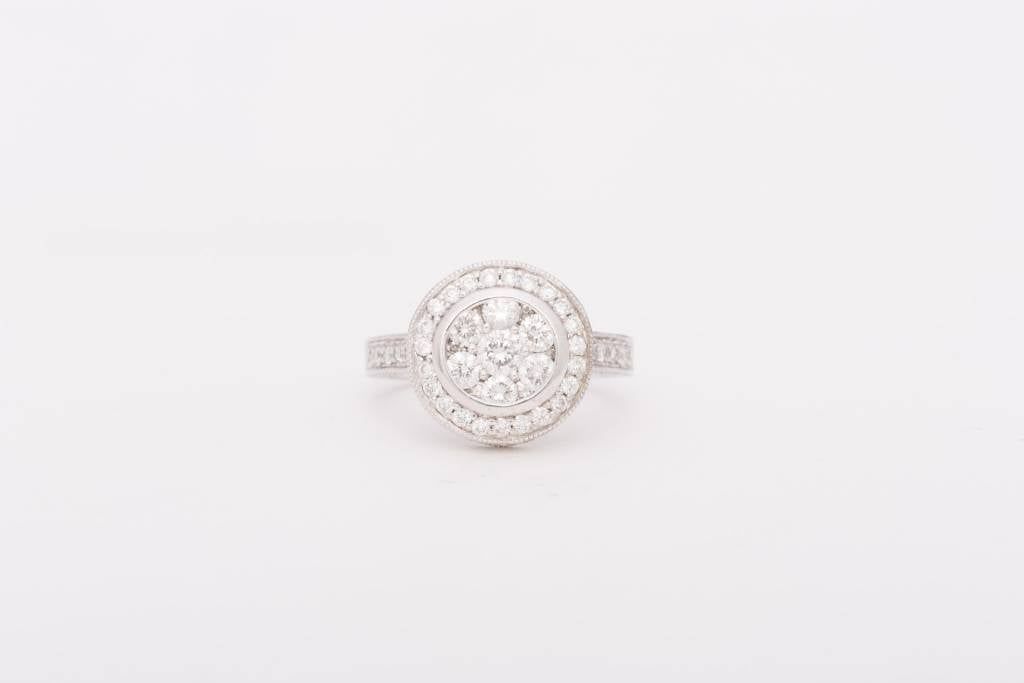 Round Framed Diamond Cluster White Gold 14k