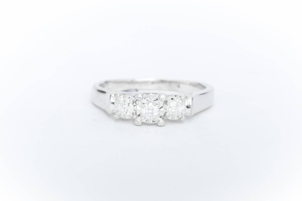 3 Stone Diamond Anniversary Ring White Gold 14k