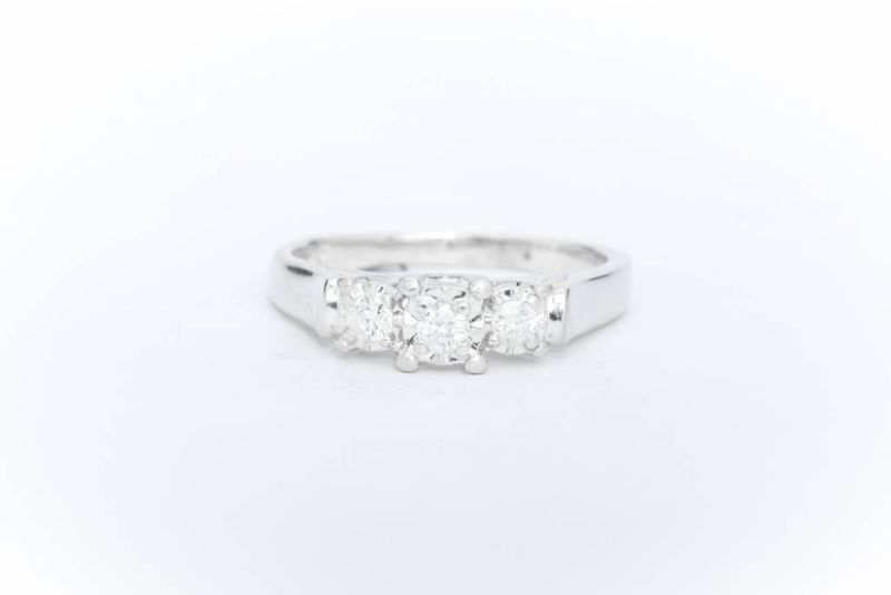 3 Stone Diamond Anniversary Ring White Gold 14k
