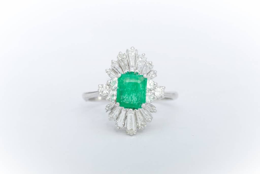Emerald and Diamond Ring White Gold 14k