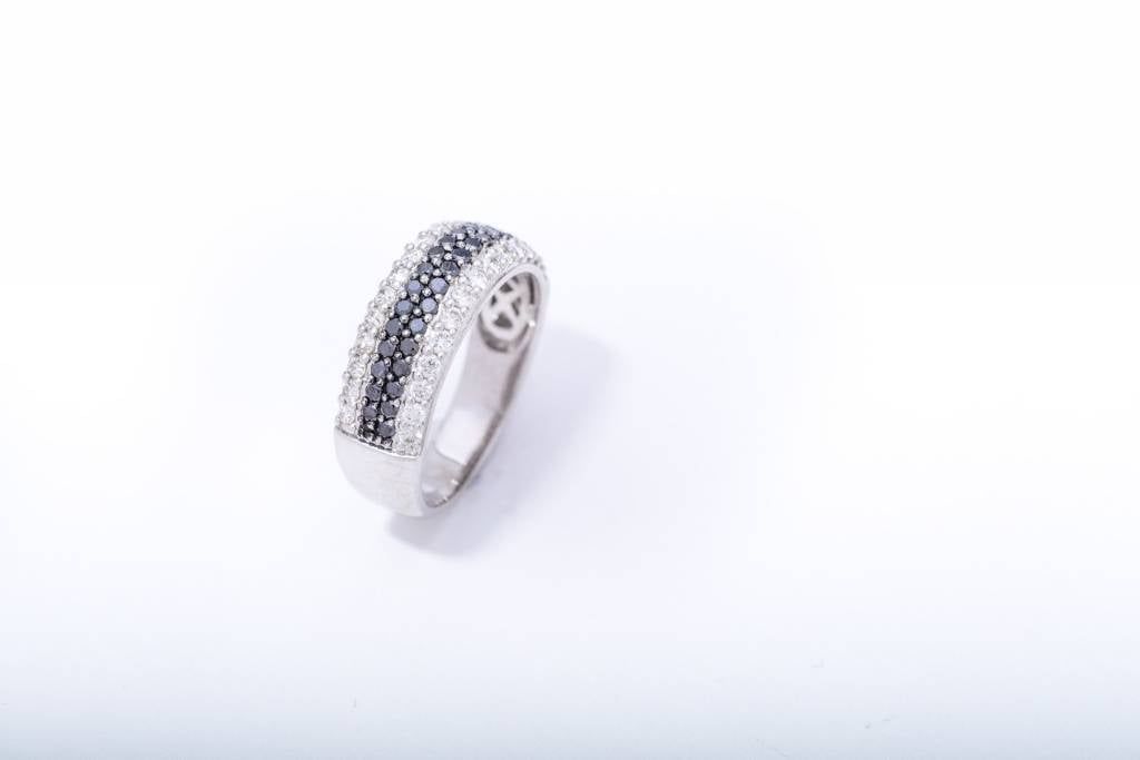 Ladies Black and White Diamond 4 Row Ring White Gold 14k