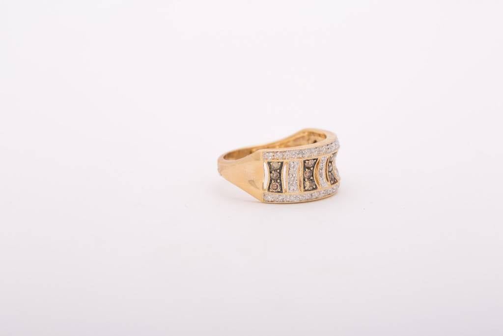 Antique Style Black and Clear Diamond Ring Yellow Gold 14k