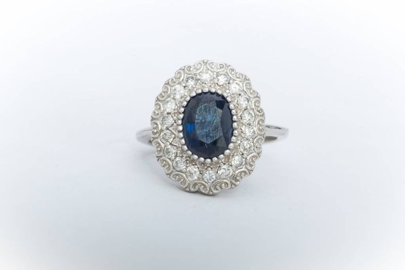 Diamond Framed Blue Sapphire Ring White Gold 14k