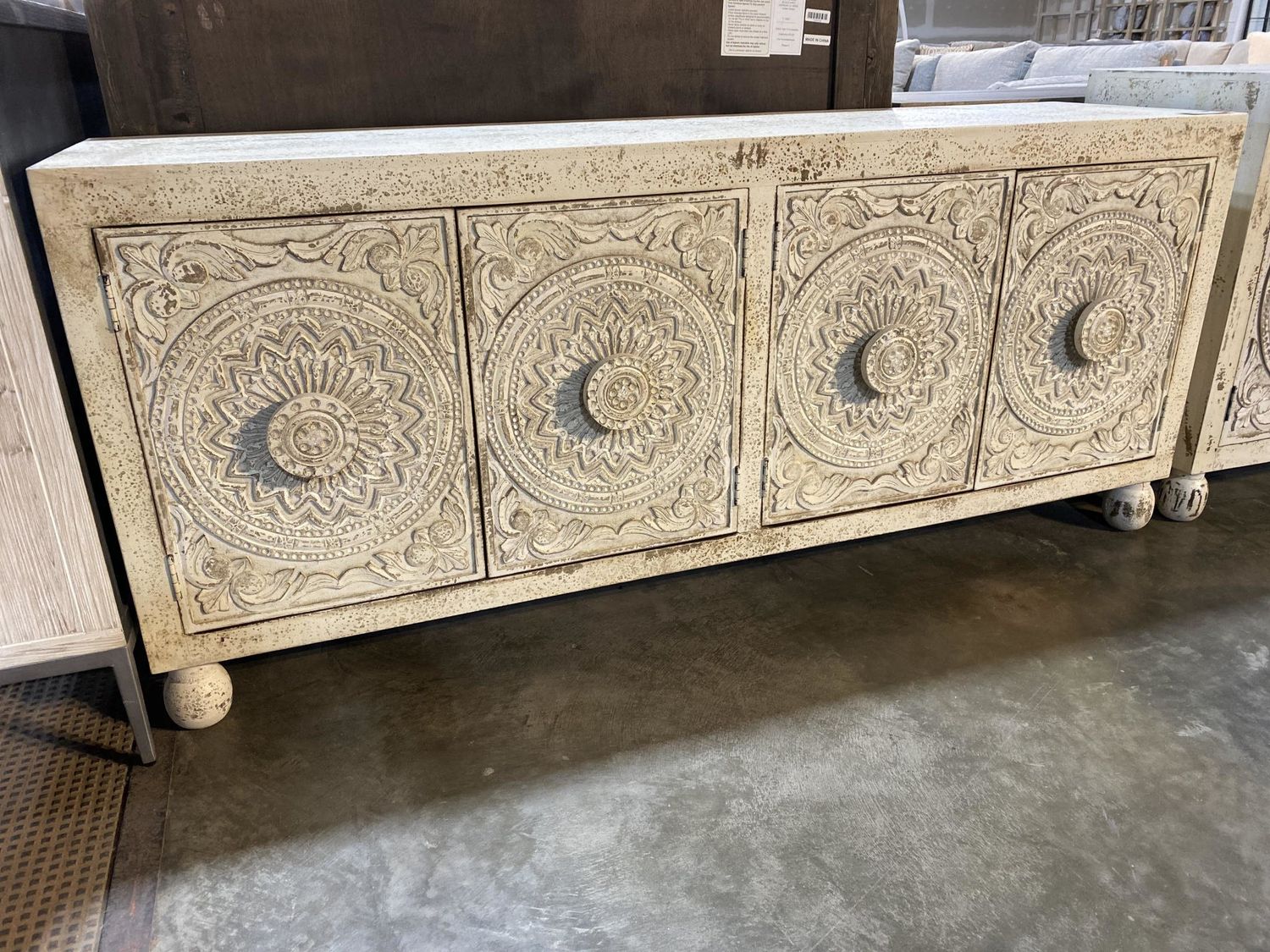 Maya Sideboard 4Dr, WW-69x18x30