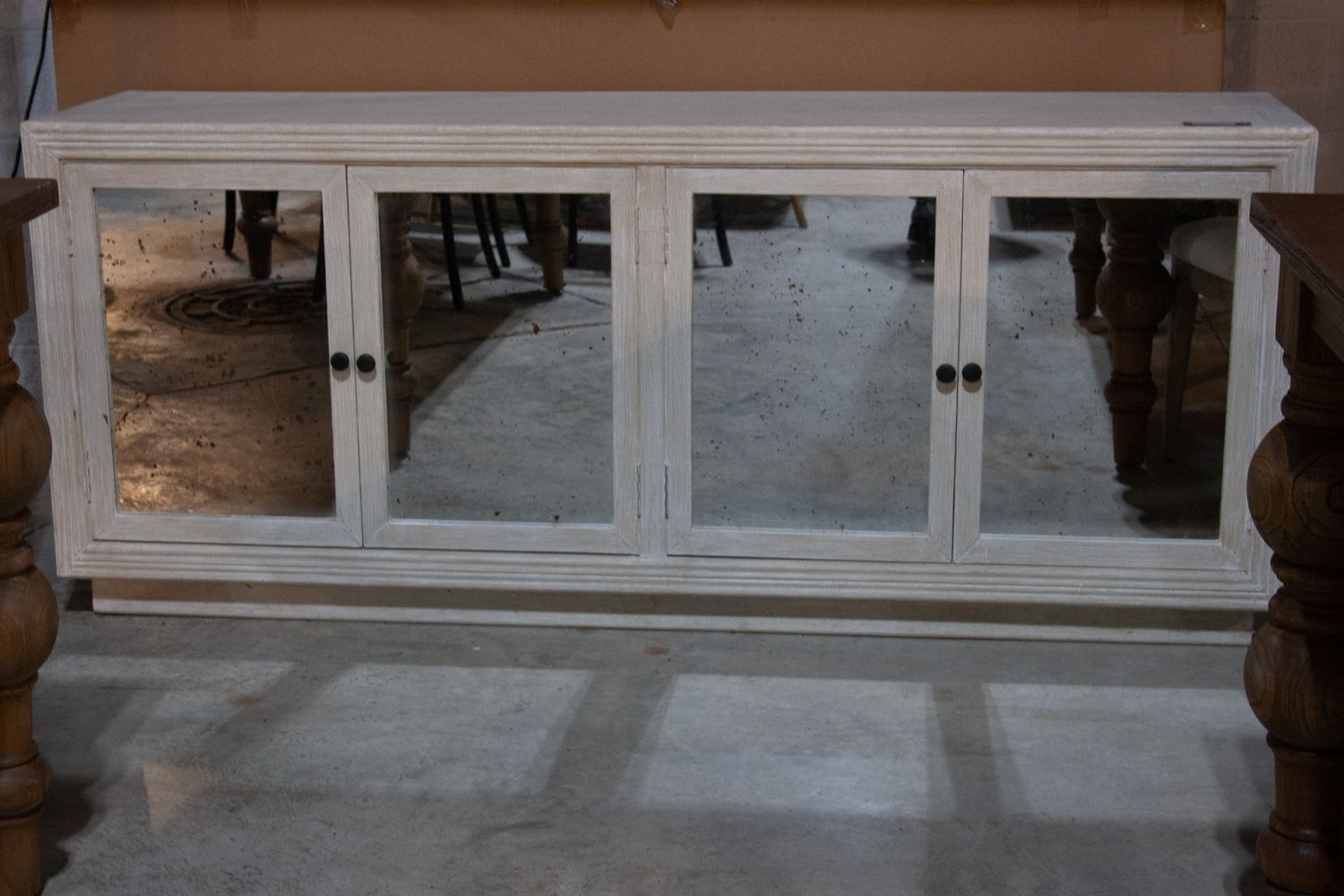 Nordic Reflection-White Wash-71x18x29.5 Clearance No Discounts