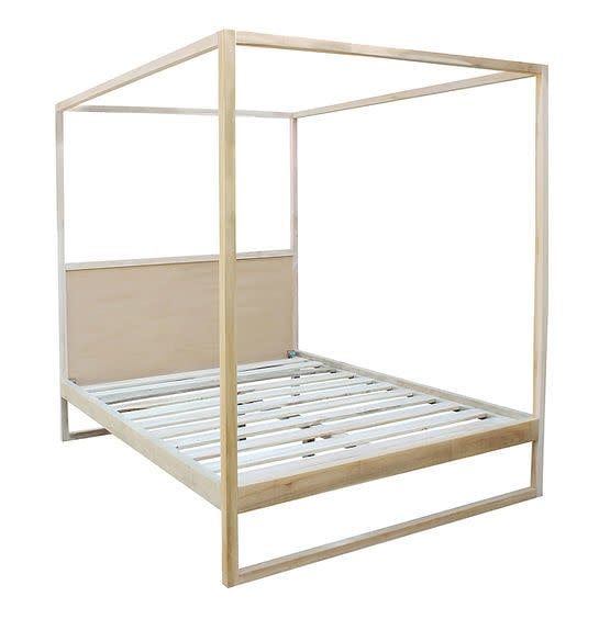 Takama Poster Bed-Queen-64x84x79