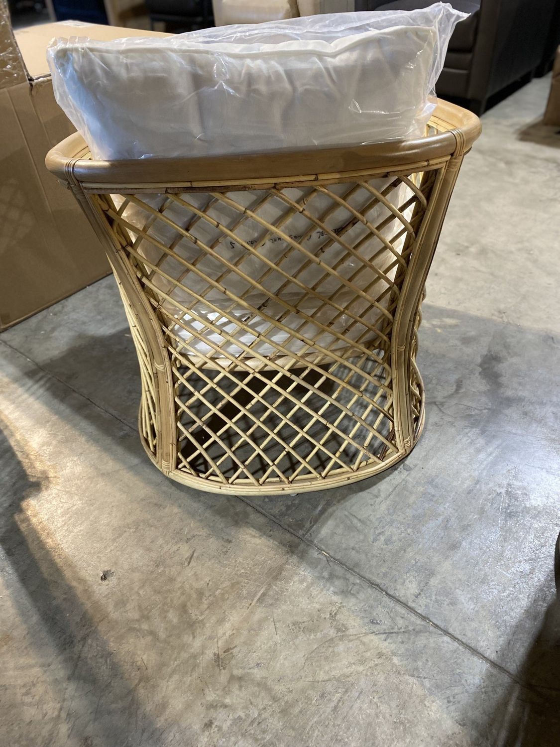 Barrel Occasional Chair 28 x 30 x 29.5