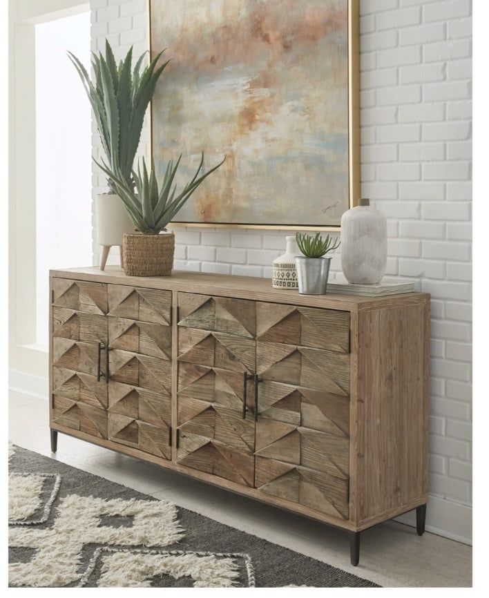 Maverick 4Dr Sideboard 76x17x36