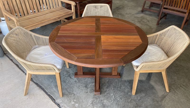 Ipe Round Dining Table-48x48x30