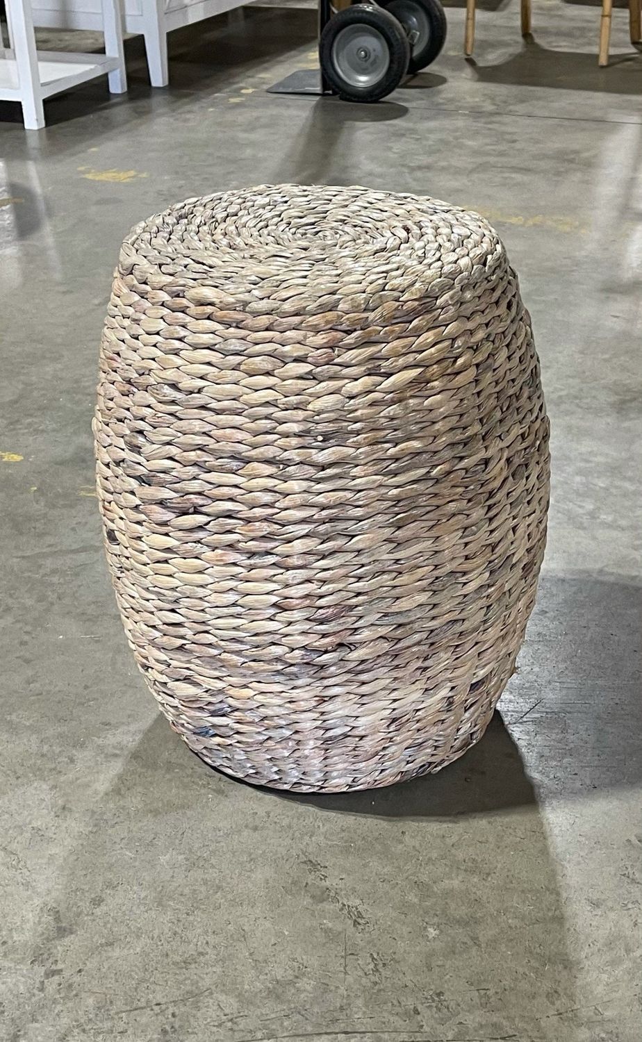 Sandy Stool-16x16x20