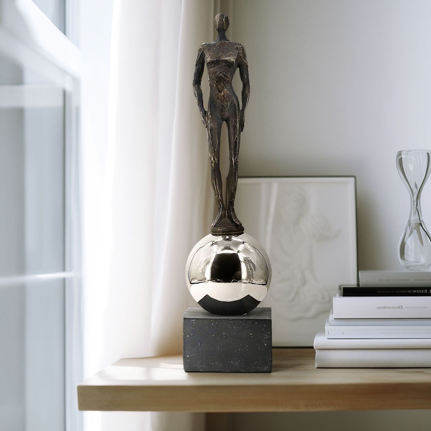 22&quot; MALE STATUARY W STEEL SPHERE 5 x 5 x 22