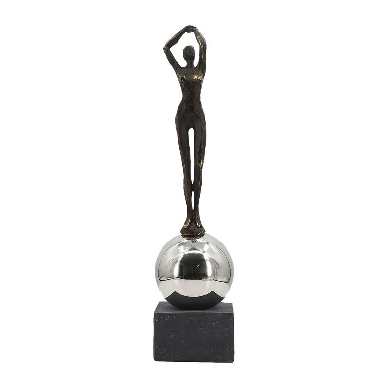 22&quot;  FEMALE STATUARY W STEEL SPHERE	 5 x 5 x 22