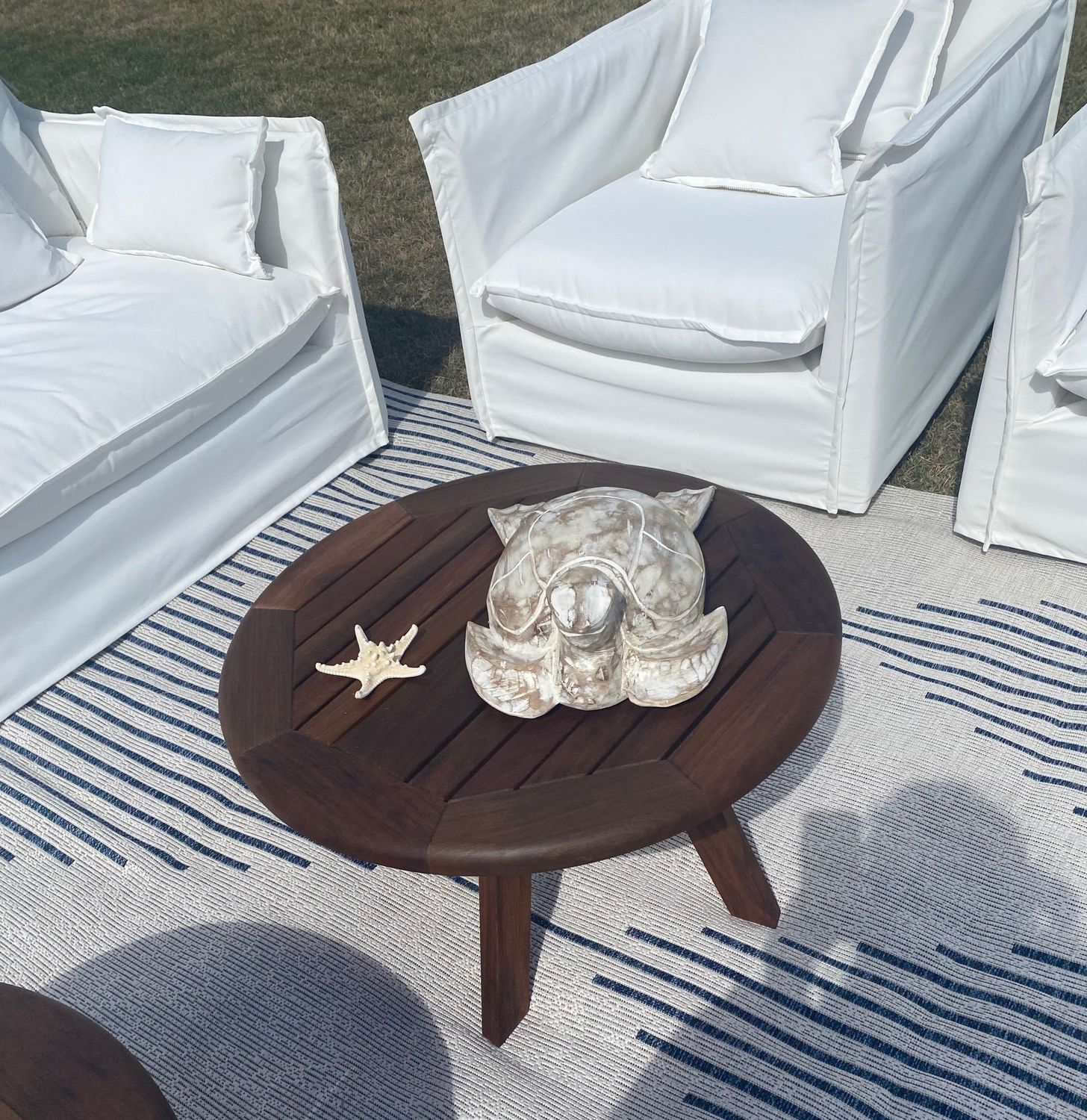 Ipe Side Table-27.25x27.25x17