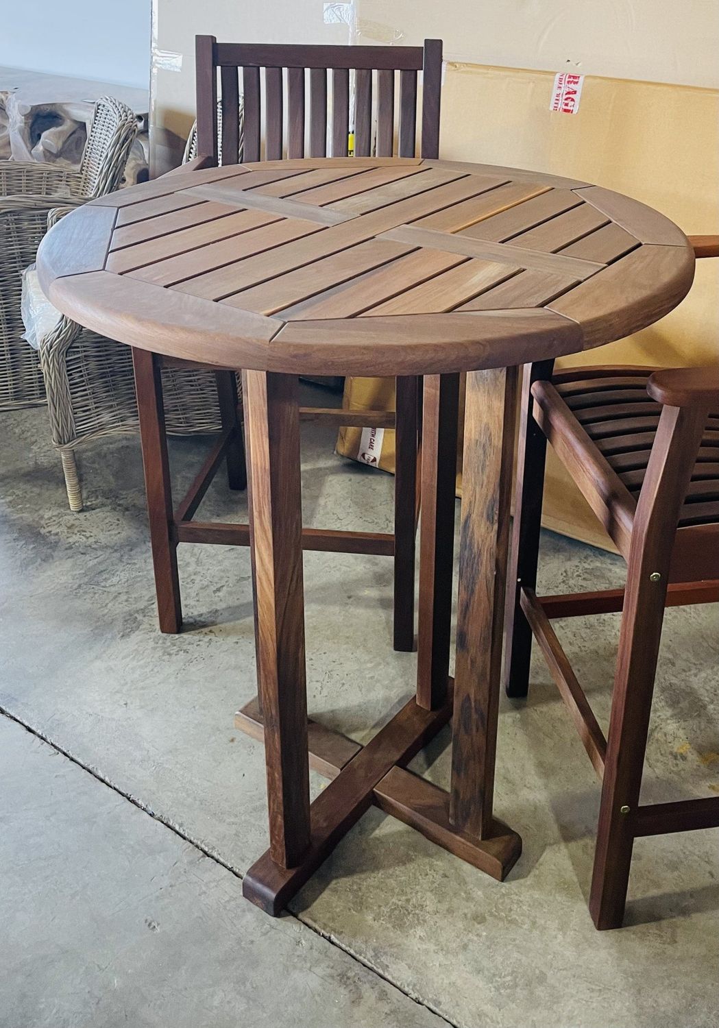 Ipe Bar Table-35.5x35.5x42.5