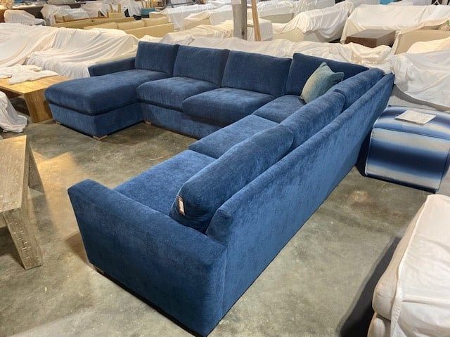 Moore 3pc RS Chaise-22747-95(S)-66x146x113 (40% off Clearance)