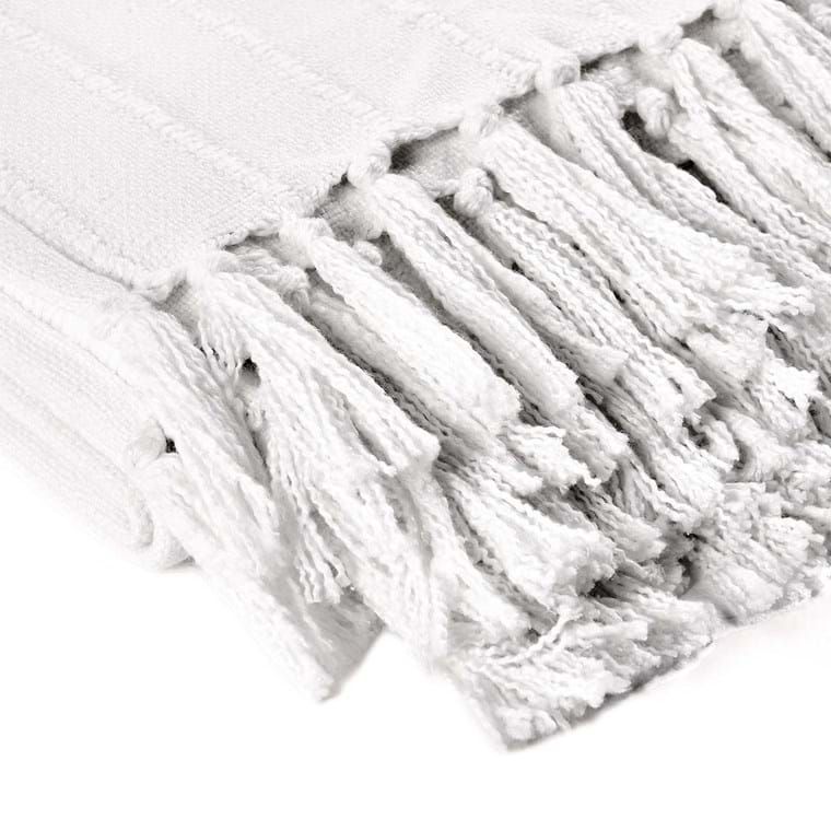 TC Hunter White Throw-50x70