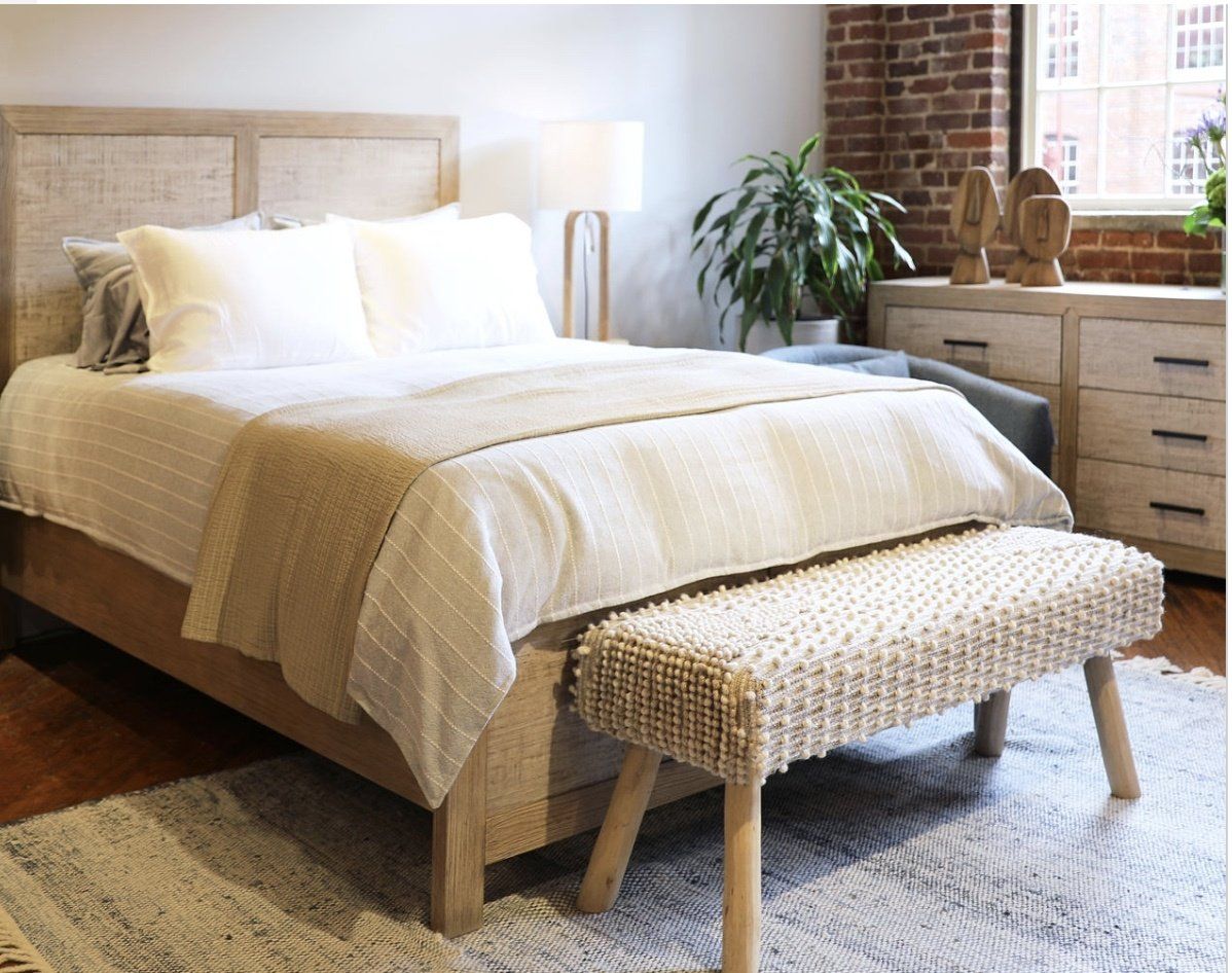Roux Bed-Queen-63x84.5x60