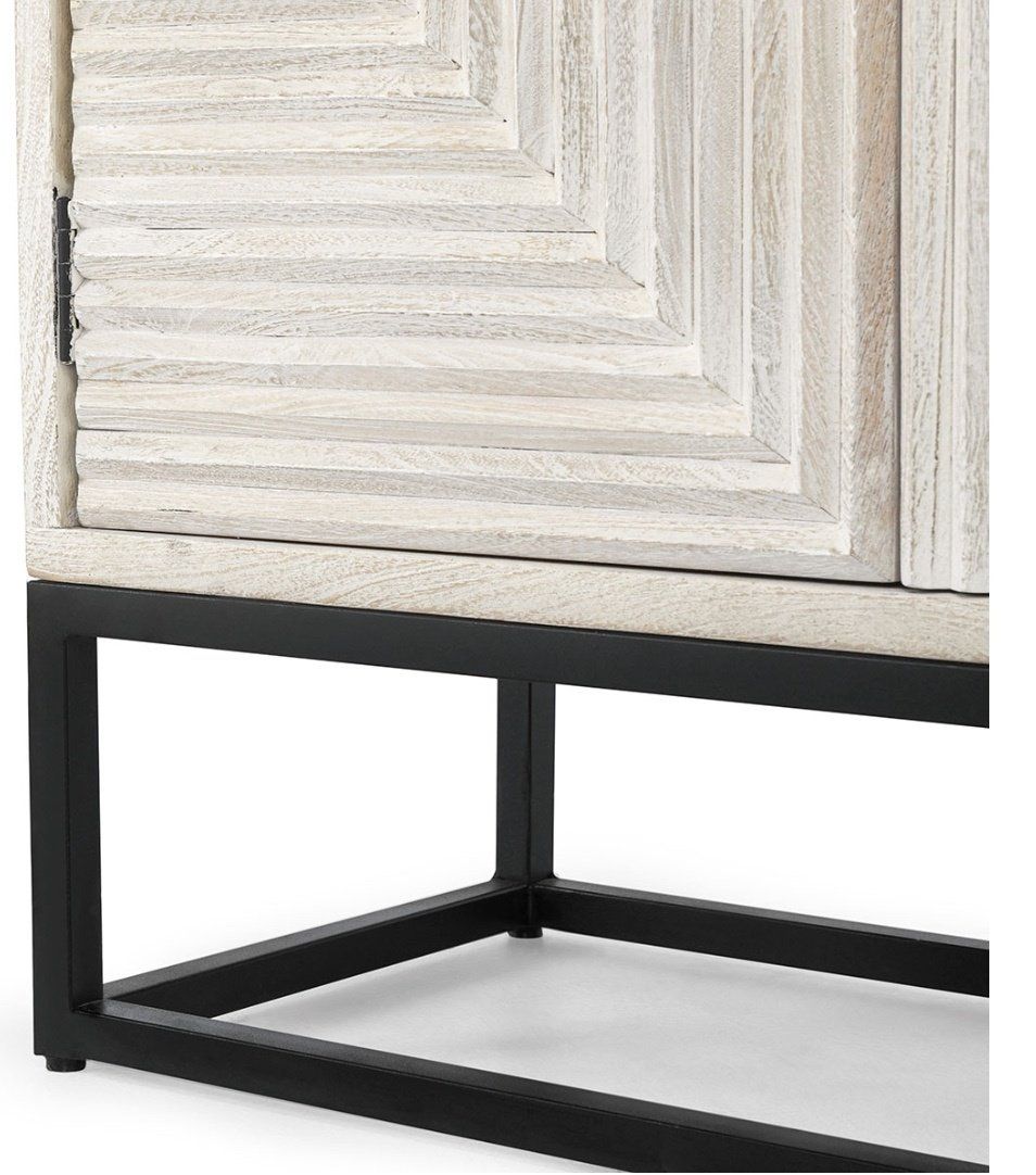 Flyer 6Dr Buffet White Wash 108x18x36