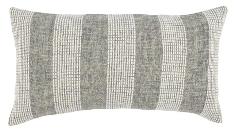 HC Thea Green/Ivory 14x26 pillow
