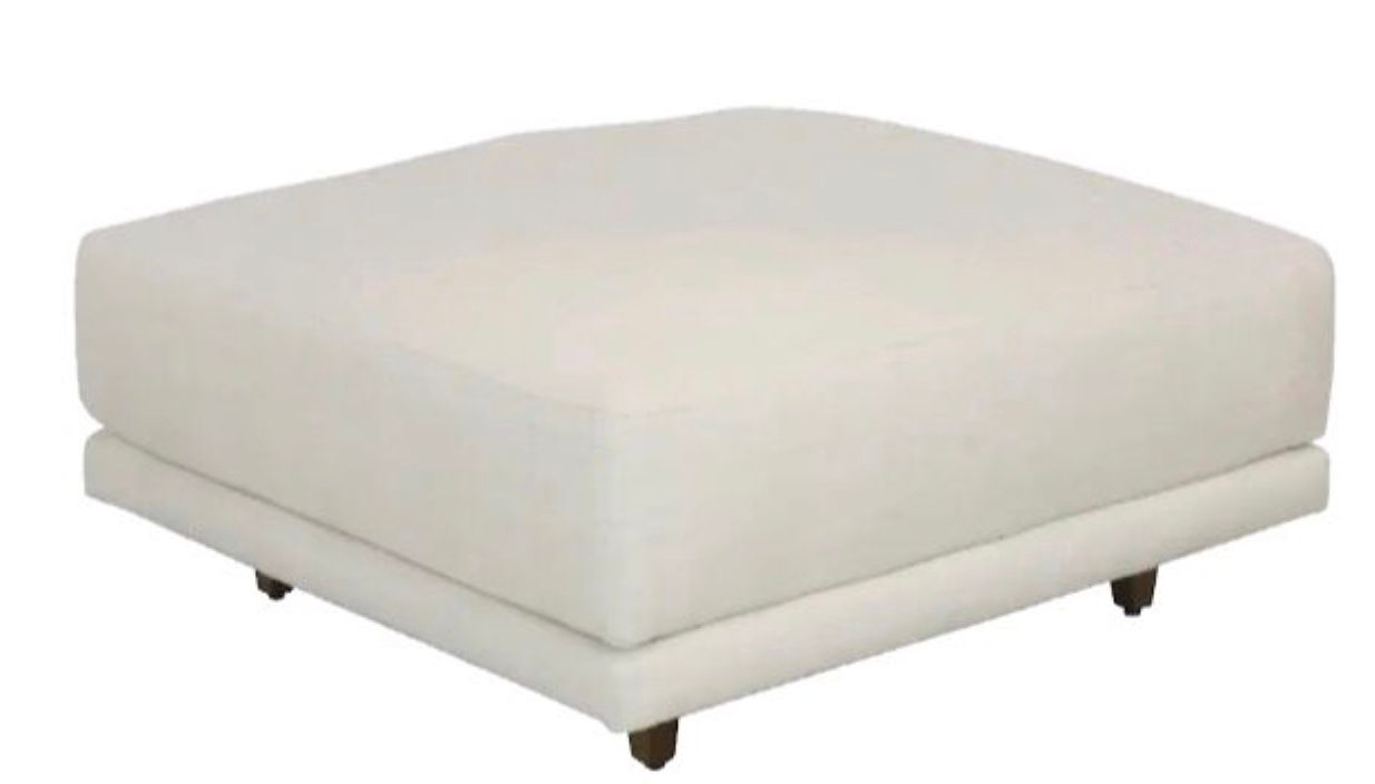 Neval Mango Ottoman-102CR-19(Z)-Latte-Cryp-40x40x20