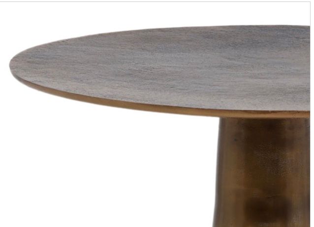 Golbez Sidetable-21x21x25