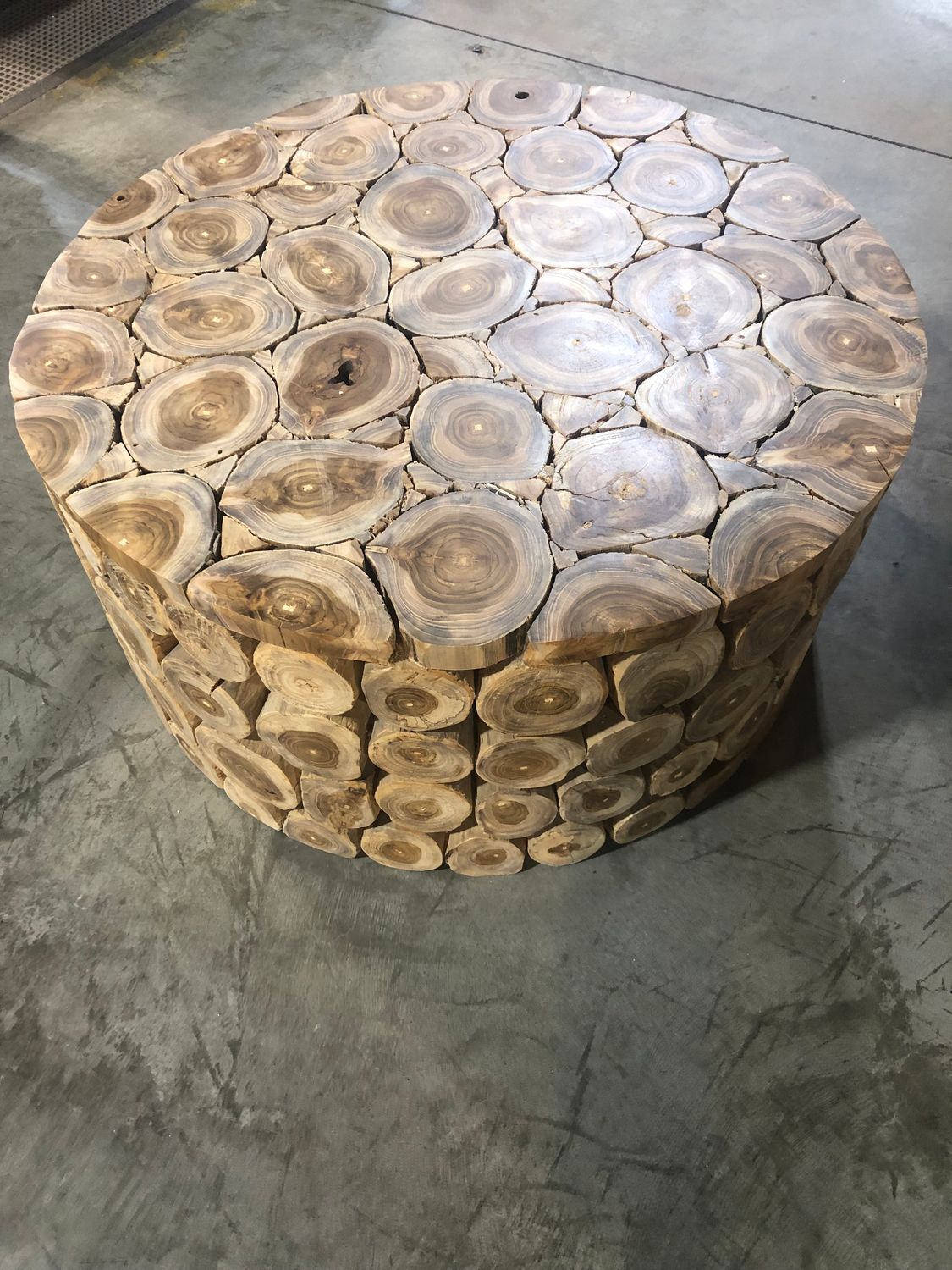 Teak Slice Coffee Table 31-5 x 31,5 x 16