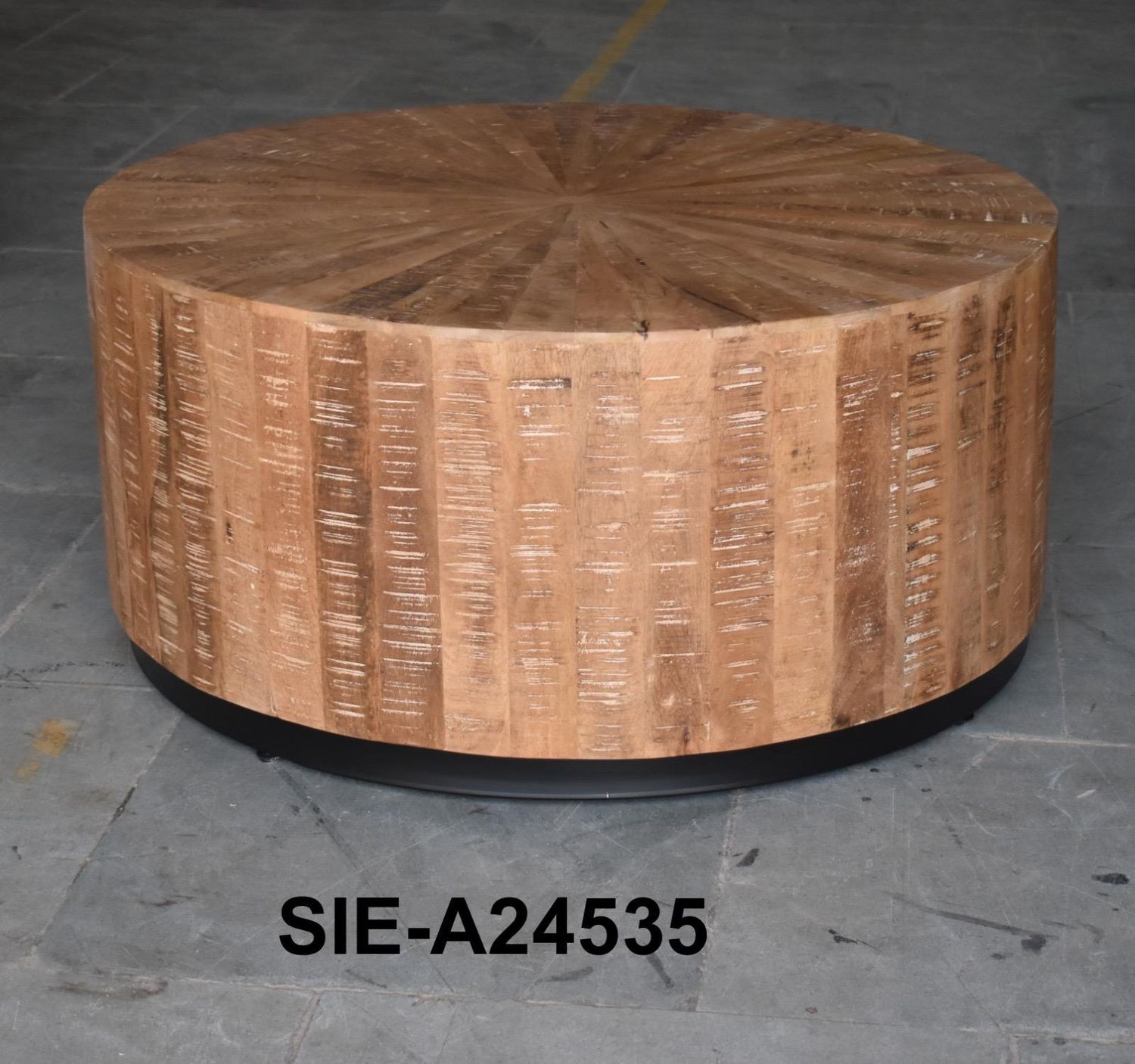 Wd. Coffee Table 39x39x19 Light