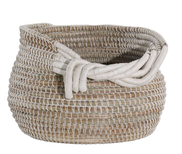 Basket Natural White W: 19.5 in D: 18.5 in H: 13 in