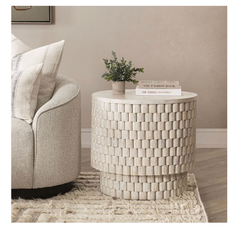 White  Round End Table  25 W x 25D x 23H