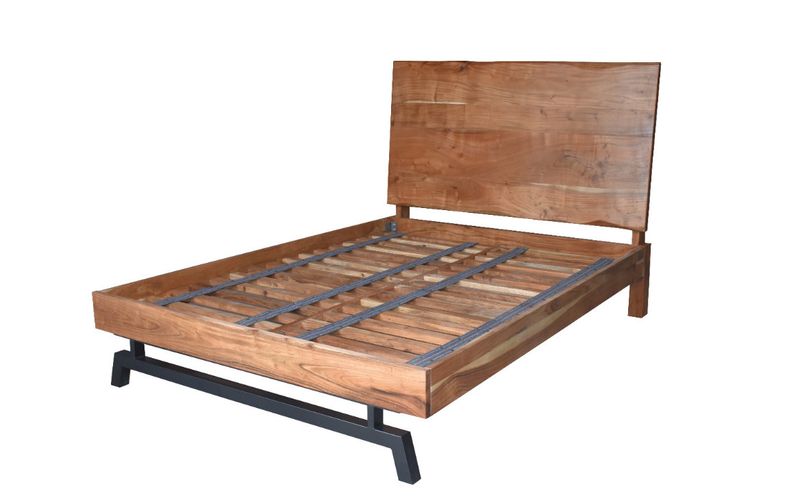 Acacia King Bed 93.5x89x48